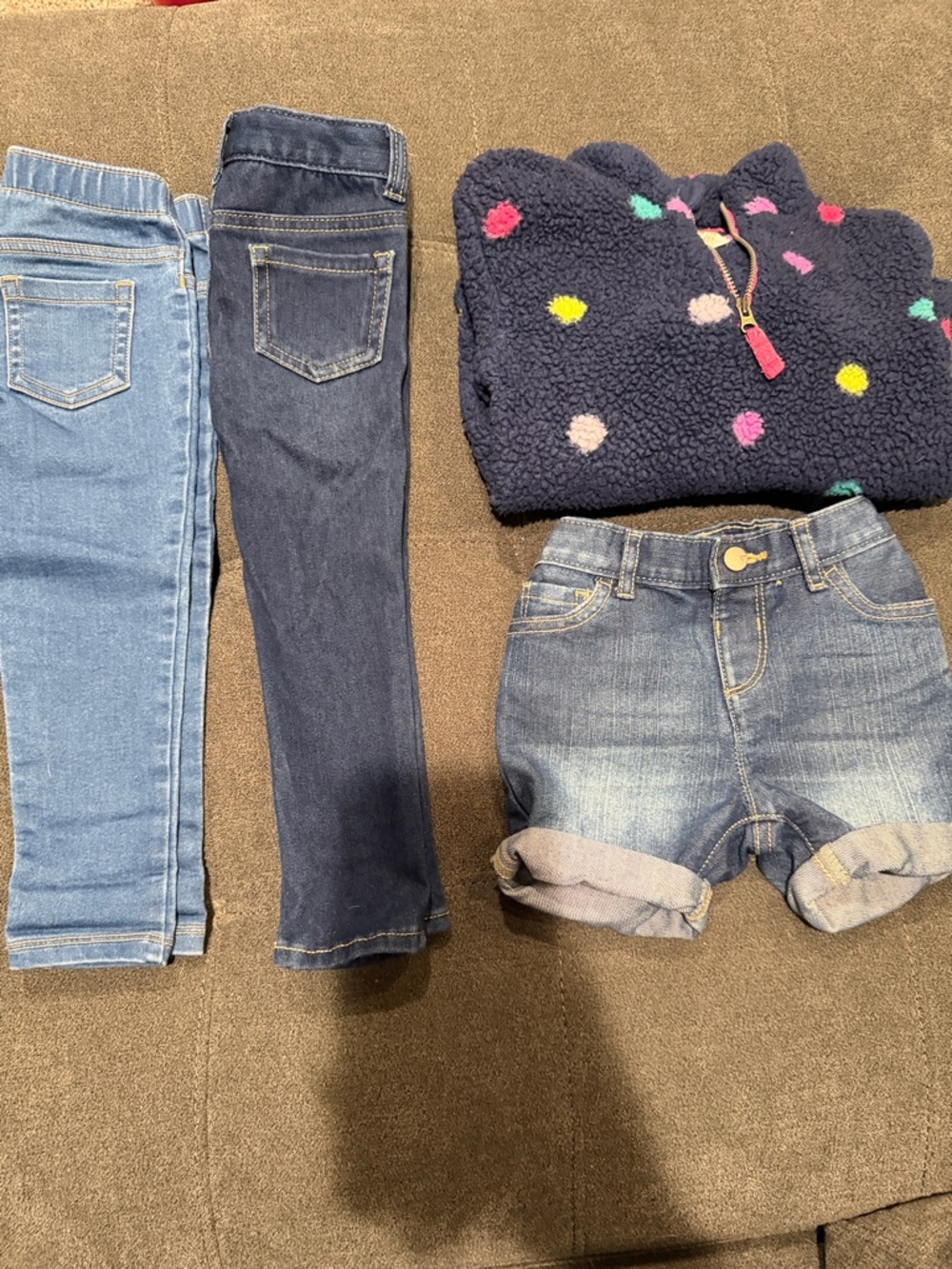2T Toddler Lot-2 paints, 1 shorts, 1 sweatshirt